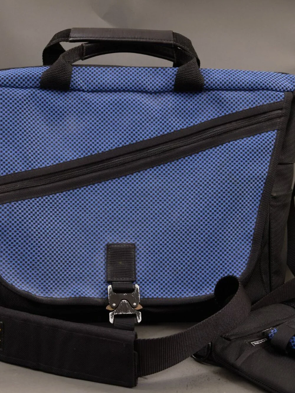 WaterField Cargo Messenger Bag - 17
